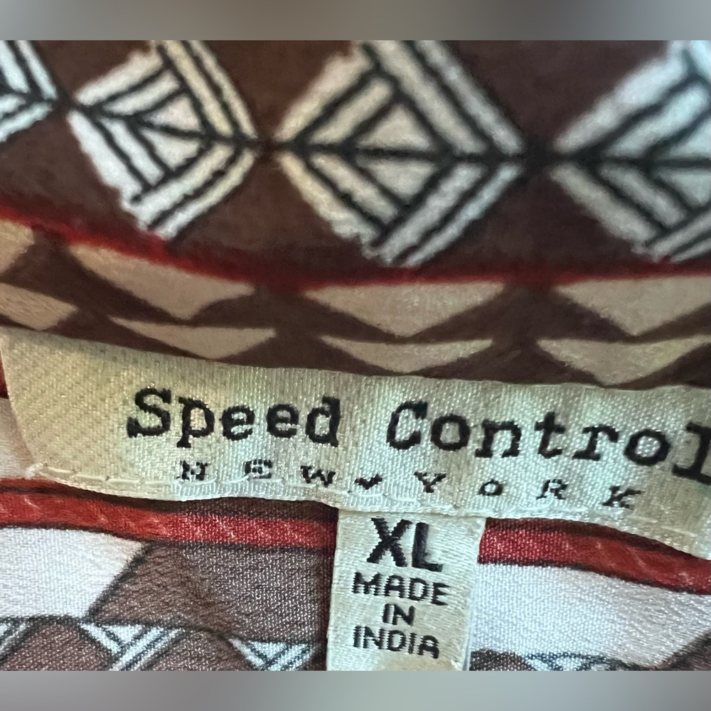 Speed Control Geometric Mini Dress - Red and Black - Picture 3 of 6